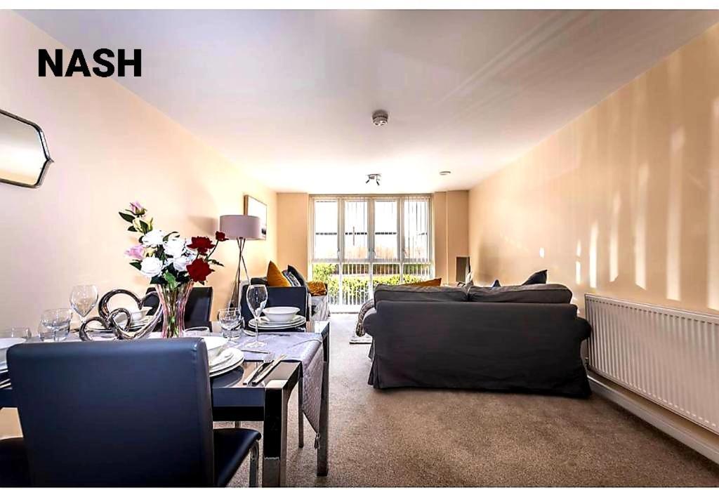 Stylish 2 Bedroom Apartment-Short Term Lets & Serviced Accomodation Reading Extérieur photo